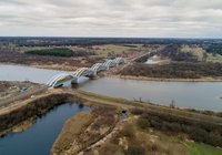 Most na Bugu, 10.12.2019 r. fot. Tomasz Nizielski. Źródło: PKP Polskie Linie Kolejowe S.A.