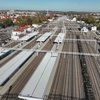 Stacja Ełk - widok z drona na perony fot Paweł Chamera PKP Polskie Linie Kolejowe SA