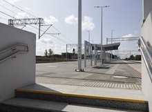 Przystanek Białystok Zielone Wzgórza widok na wiatę peronową fot Łukasz Bryłowski PKP Polskie Linie Kolejowe SA